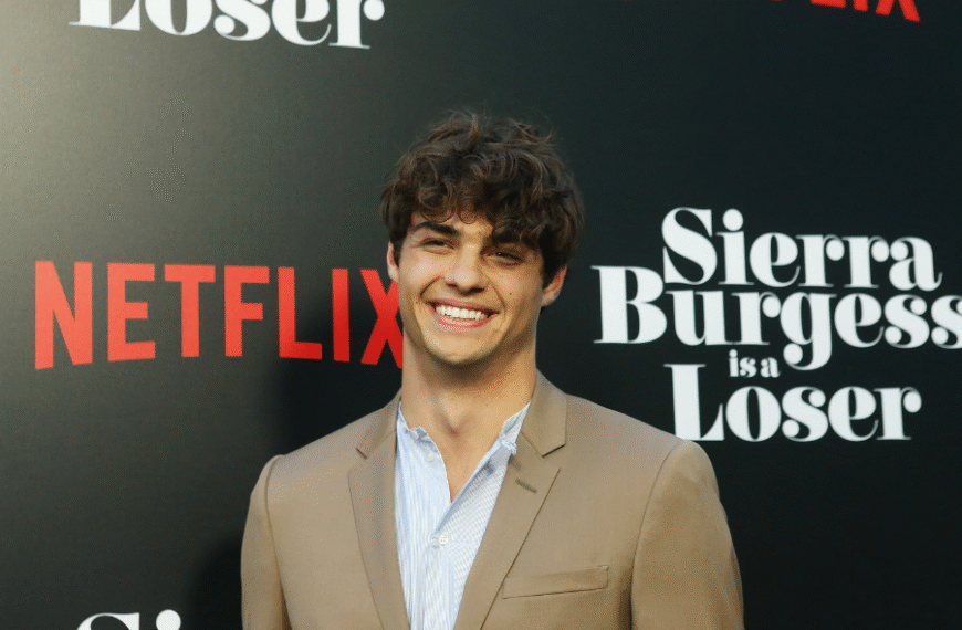 Noah Centineo Height